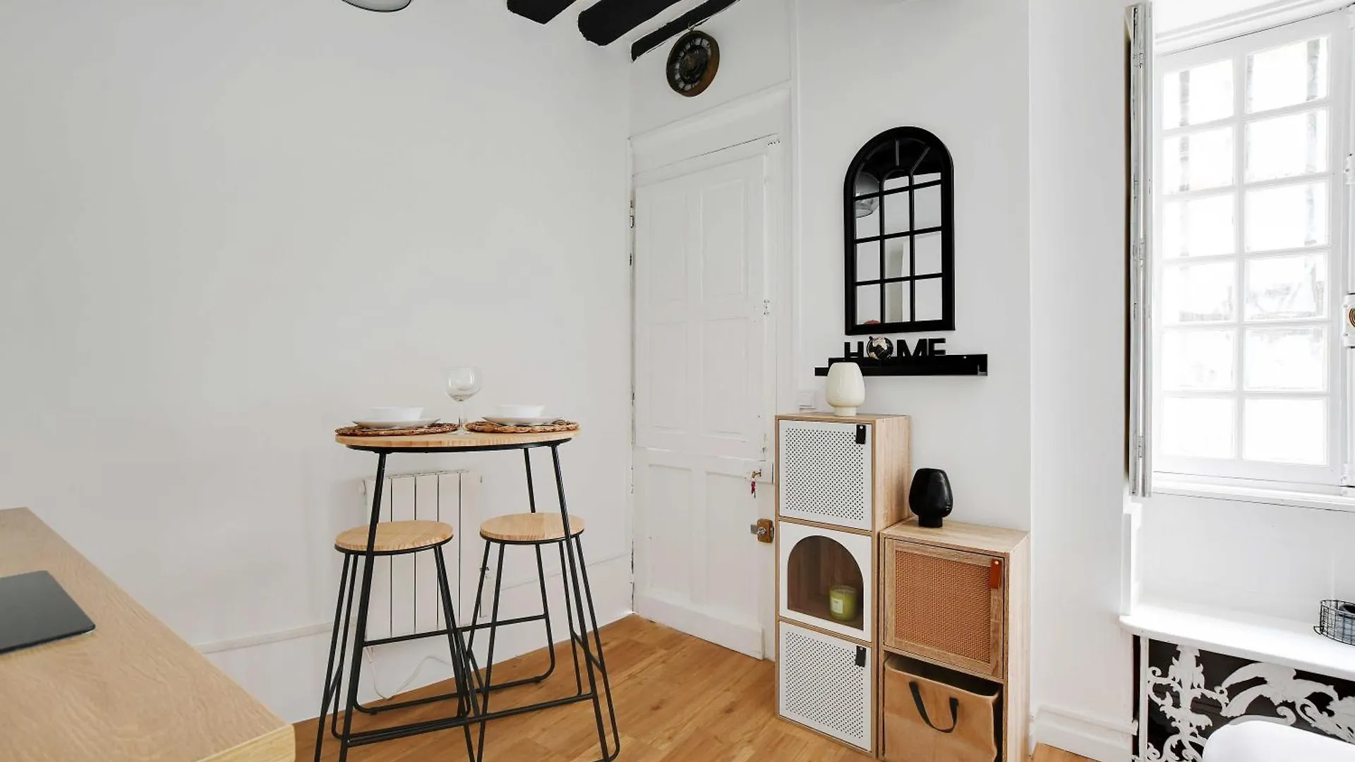 Cosy Studio Close To The Pantheon Apartment